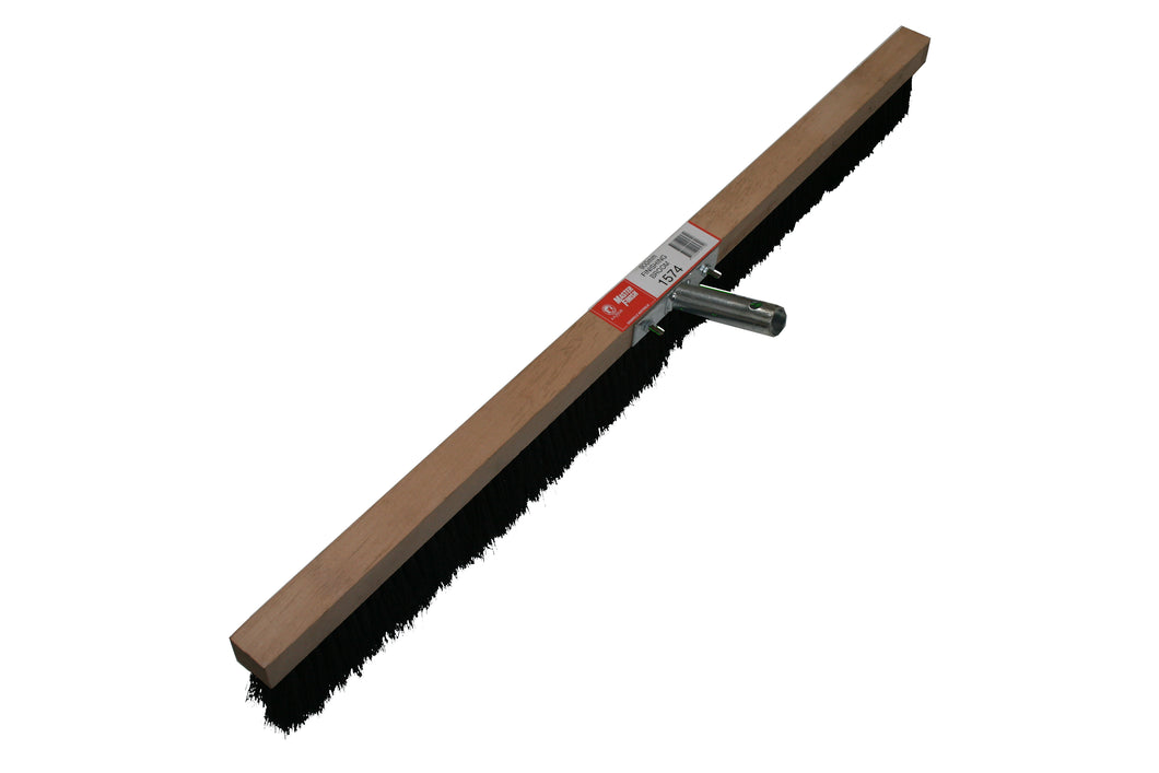 Masterfinish 900mm Timber Frame Soft Broom Finishing